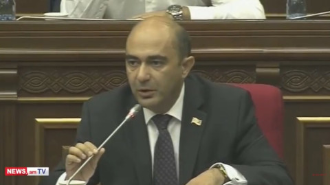 Առանց այն էլ հացը թանկացել է. Մարուքյանը դիմեց գործընկերներին