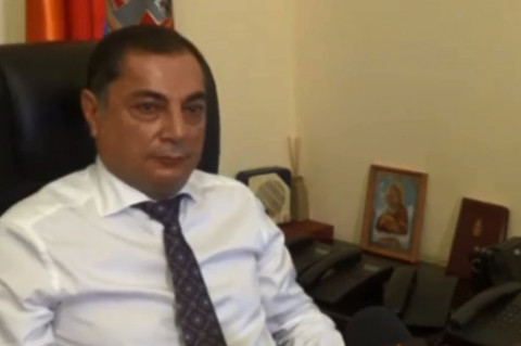 Ֆանտաստիկայի ժանրից է. Վահրամ Բաղդասարյանը՝ Սերժ Սարգսյանի՝ Հայաստանը լքելու մասին