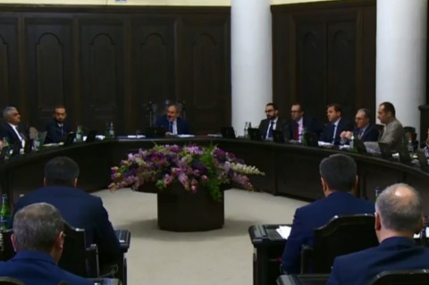 «Աստված մի արասցե, ես ու դու կհայտնվենք ճաղերի հետևում, պարոն Մինասյան». Արարատ Միրզոյան