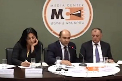 Այս պահին ընդիմություն, իշխանություն ԱԺ–ում չկա. Էդմոն Մարուքյան