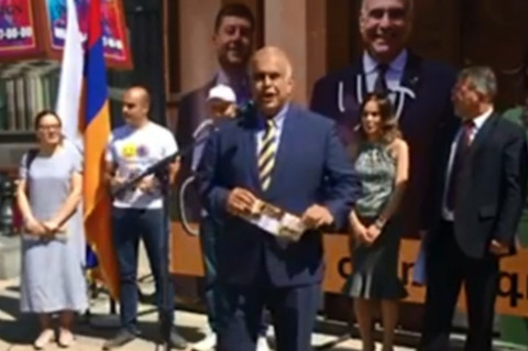 Րաֆֆի Հովհաննիսյանը խոսեց ռուսերեն և հիշեցրեց որ ինքը երևանցու փեսա է