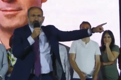 Եթե  ԱԱԾ-ն և Ոստիկանությունը չկարողանան, նորից կամուֆլաժս կհագնեմ, կարգ ու կանոն կհաստատեմ. Փաշինյան