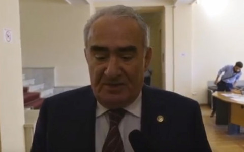 Նախ և առաջ պետք է վերծանել՝ օլիգարխն ինչ բան է. Գալուստ Սահակյան