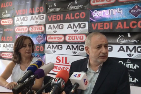 Կուզենայի, որ Փաշինյանն ազնվորեն ասեր՝ ով է սպիտակ, ով՝ սև. Արարատ Զուրաբյան