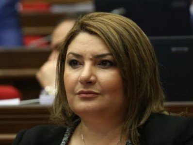 Վիրավորանքներ են հնչում նախարարությունների աշխատակիցների կողմից մեր թեկնածուի հասցեին. Իվետա Տոնոյան