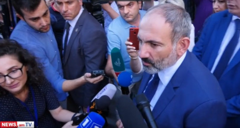 Քաղաքացիները իրավունք ունեն դժգոհ լինեն պաշտոնյայի աշխատանքից. Փաշինյանը՝ Արարատի մարզպետի մասին