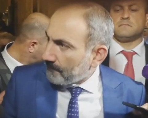 Ինչի՞ մասին են խոսել Փաշինյանն ու Վահրամ Բաղդասարյանը