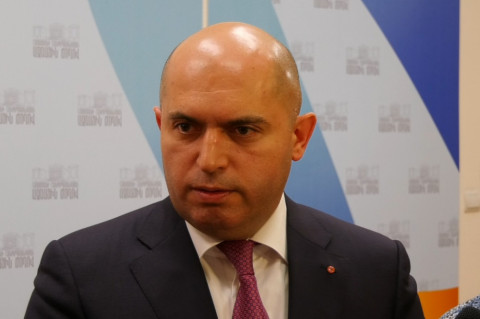 Տվեք 5 խոշոր ներդրողների անունները, որոնք խոստացել են ընտրություններից հետո ներդրումներ անել. ՀՀԿ