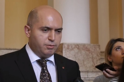 Ում բռնում են, ասում են՝ հակակոռուցիոն պաքար ա. Արմեն Աշոտյան