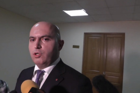 Փաշինյանն ինձ հետ Ռուսաստանում կոռուպցիոն ռեժի՞մն էր սպասարկում. Արմեն Աշոտյան