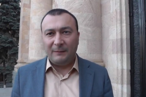 Ինչո՞ւ էր Ծառուկյանն ուրախ՝ խմբակցության տխրության ֆոնին. Վահե Էնֆիաջյանի մեկնաբանությունը