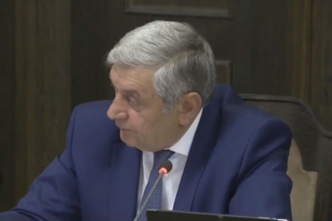 Ֆելիքս Ցոլակյանը կառավարության առաջին նիստում եղանակի տեսությունը հայտնեց