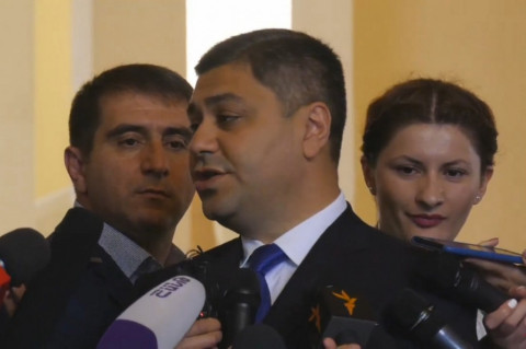Օֆշորային կազմակերպությունները Արմեն Ավետիսյանի մոր և որդու անուններով են գրանցված. Արթուր Վանեցյան