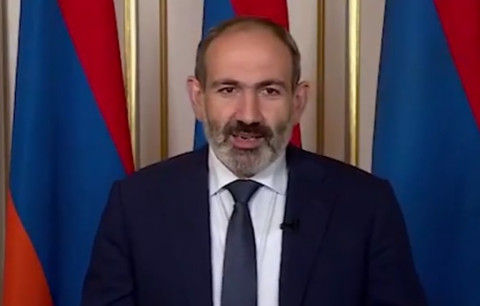Իրականում հուզիչ պահ է. Նիկոլ Փաշինյանը հրաժարական տվեց