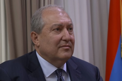 Այս փուլում և՛ կառավարությունը, և՛ պետական մարմինները պետք է անխափան գործեն. Նախագահ Սարգսյան