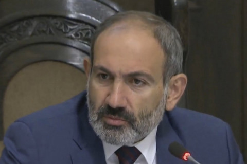 Ֆրանիսիայի նախագահն ու առաջին տիկինը տպավորված էին հայկական բրենդիով. Նիկոլ Փաշինյան
