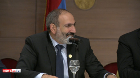 Վեհափառից իմացել եմ, որ լուրեր կան, թե ես ինչ-որ աղանդի հետ կապ ունեմ. Փաշինյան