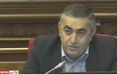 Չեմ հիշում, որ Ընտրական օենսգիրքն այսպիսի հապշտապությամբ ընդունվեր որևէ ԱԺ-ում. Արմեն Ռուստամյան