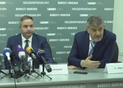 Արա Աբրահամյանը խոսել է Ղարաբաղի հարցի մասին
