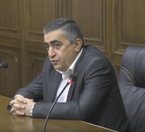 Վարչապետը չպետք է նման հայտարարություններն առաջինը անի. Արմեն Ռուստամյան
