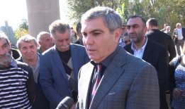 Եղբորս հոգու համար ավելի կարեւոր է ՀՀ-ի զարգացումը, քան Հոկտեմբերի 27-ի բացահայտումը․ Արամ Սարգսյան