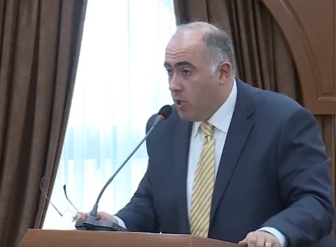 Ռեստորանի փոխտնօրեն լինելը շոու բիզնես չի. Երևանի նորընտիր փոխքաղաքապետ