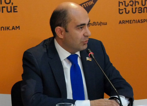 Եթե մենք չանցնենք ԱԺ, բա էլ ո՞վ է անցնելու. Էդմոն Մարուքյան