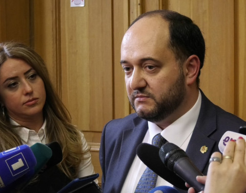 Ինքներդ կտեսնեք՝ ինչ «խաժամուժ» է ներգրավված ՔՊ ցուցակում. Արայիկ Հարությունյան