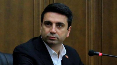 Ով ասես՝ լցվում է ՔՊ ցուցա՞կ. Ալեն Սիմոնյանն արձագանքում է սոցցանցերում հնչող մտահոգություններին