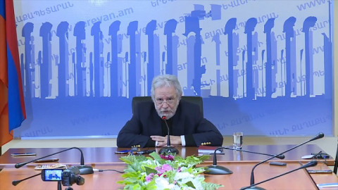 Երևանում ոչ մի հուշարձան չի քանդվելու. Արթուր Մեսչյան