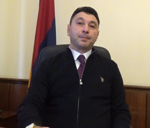 Մանիպուլյացիա է, որով խաղից հանում են վտանգավոր մարդկանց. Շարմազանովը՝ Հովիկ Աբրահամյանի մասին