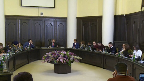Կառավարության վարորդներին աշխատանքի կտեղավորեն Yandex-ում և GG-ում