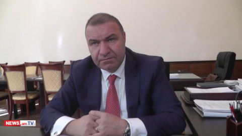 Տաքսի վարելն էլ հեշտ գործ չէ. Մելքումյանը՝ Փաշինյանի առաջարկի մասին