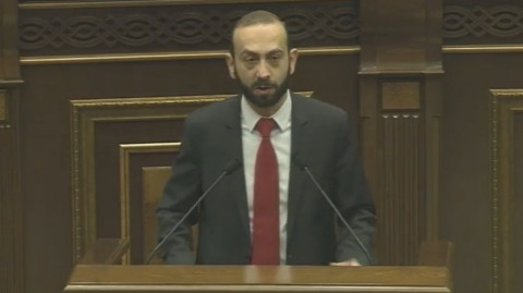 Ձեր հիանալի ճարտասանությունը հարմարեցրեք գրավոր տեքստին. Արարատ Միրզոյանը՝ Աշոտյանին