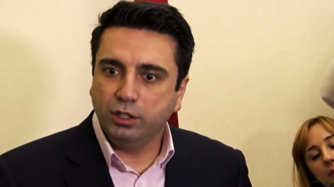 Թող Աշոտյանը Բաղրամյանով երթ անի, տեսնենք՝ ժողովուրդն ինչ կասի. Ալեն Սիմոնյան
