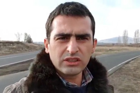 Թույլ չենք տա, որ ճանապարհային նշանները գողանան. նախարարը լայվ է մտել մայրուղուց