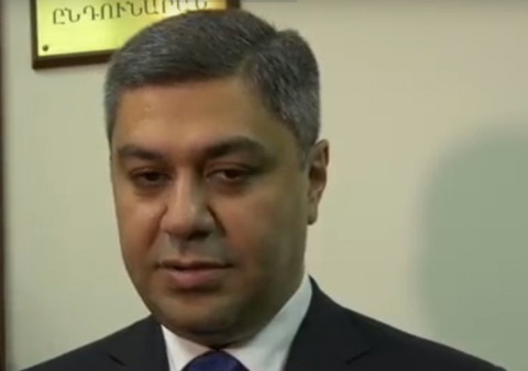 Կառավարությունում իրեն պայթեցնել փորձող տղամարդը նախկին ազատամարտիկ է. ԱԱԾ տնօրեն