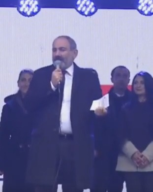 «Թան էլ չէ, փրթած մածուն». Փաշինյանը՝ ՀՀԿ–ի վերադարձը ցանկացողների մասին