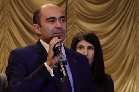 Մարզպետարանները պետք է թուլանան, համայնքները՝ ուժեղանան. Էդմոն Մարուքյան