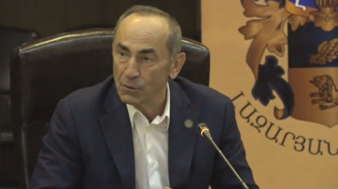 Ռոբերտ Քոչարյանի ելույթը Լազարյան ակումբի առաջին նիստում