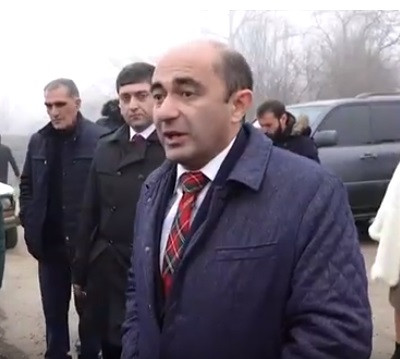 Էդ Նիկոլից խի՞ բաժանվեցիք. պառվաքարցու հարցը՝ Էդմոն Մարուքյանին