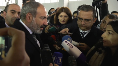 Փաշինյանը Շահնազարյանին շառլատան անվանեց