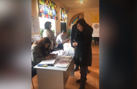 Նաիրա Զոհրաբյանի քվեարկությունը՝ Սյունիքում