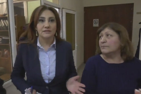 «Ջրով բաժակը շպրտեց վրաս». միջադեպ Շենգավիթի դատարանում