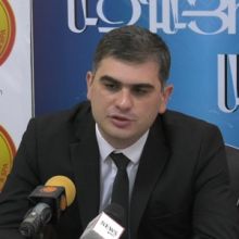 Խոստանում էին իջենել գազի գինը, իսկ հիմա խոսում են գնի պահպանման մասին. տնտեսագետ