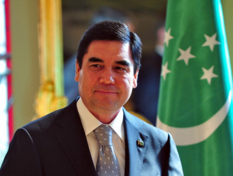 Turkmenistan president performs his song in three languages