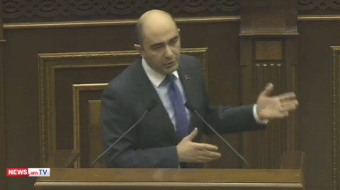 Դեռ հունի մեջ չեք ընկել, սովորեք քաղաքական ելույթներ լսել. Մարուքյանը՝ ԲՀԿ-ականներին