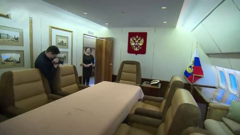 Russia schoolchild video records presidential plane, posts footage on internet