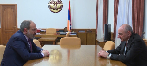 Նիկոլ Փաշինյանի հանդիպումը Բակո Սահակյանի հետ