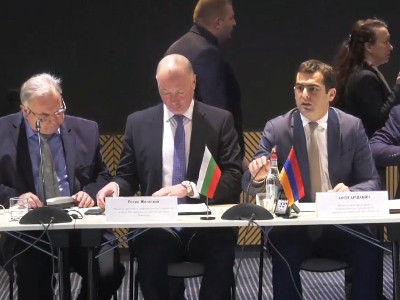 Ընթանում է հայ-բուլղարական միջկառավարական հանձնաժողովի 8-րդ նիստը